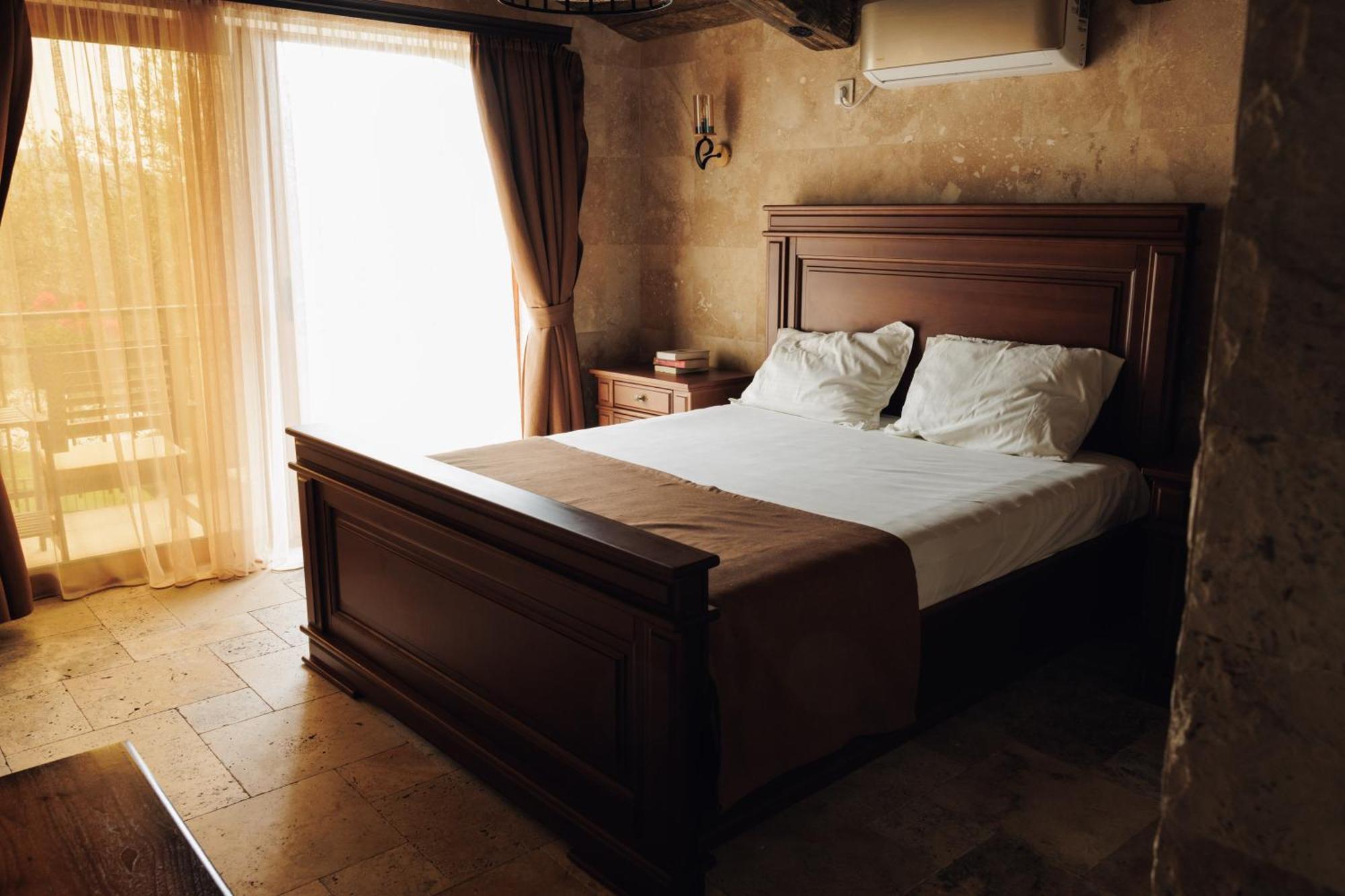 באר Olive Queen Rustic Estate מראה חיצוני תמונה
