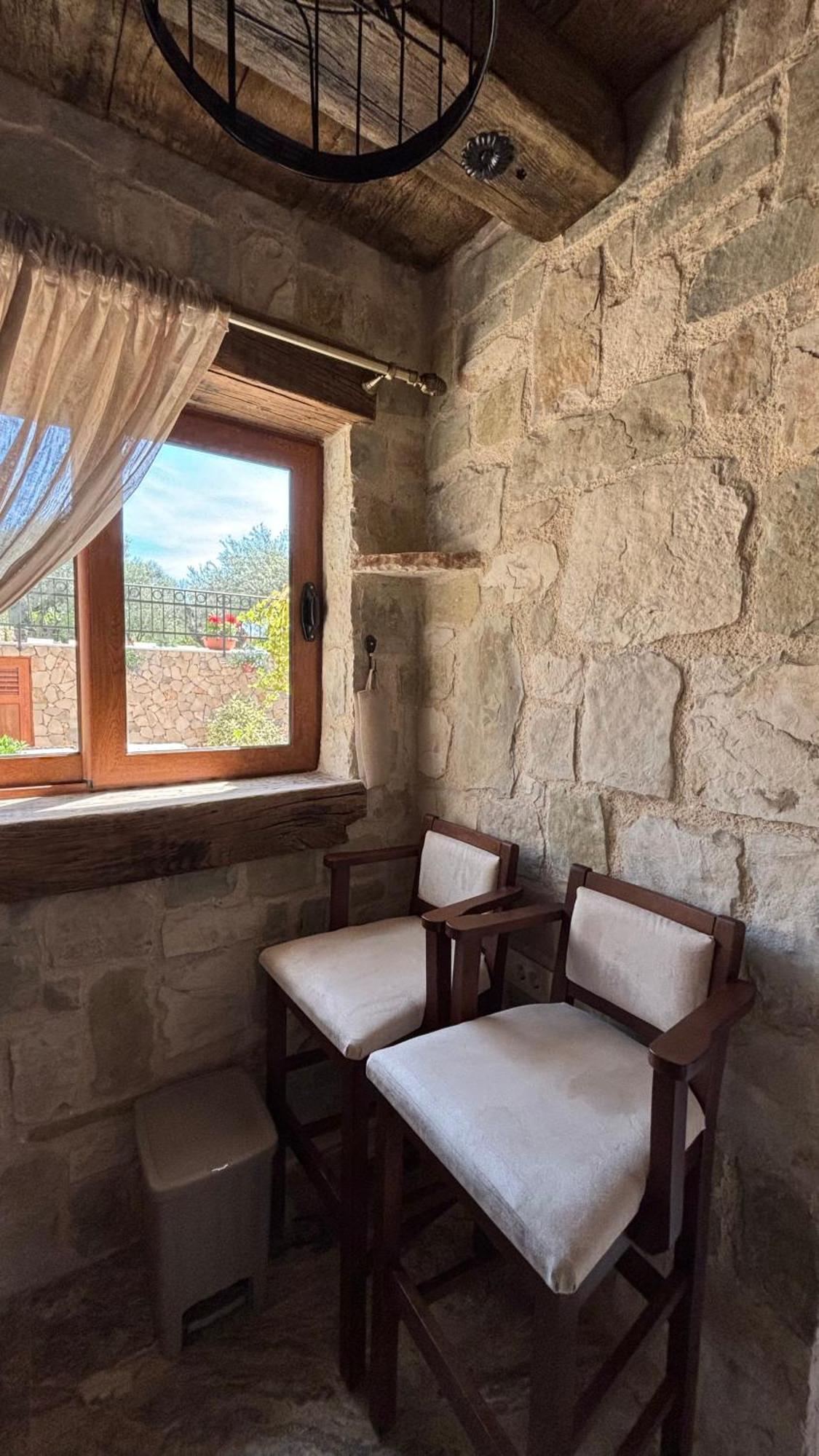 באר Olive Queen Rustic Estate מראה חיצוני תמונה